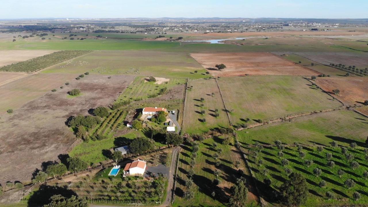 Monte Quinta Verde Ferreira Do Alentejo Exteriör bild
